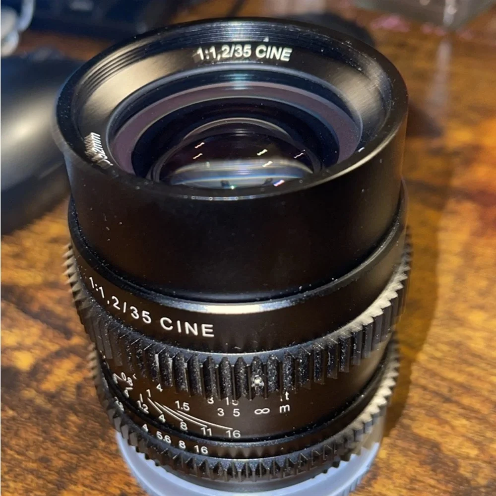 35mm SLR Magic Cine Lens Sony E Mount Full Frame